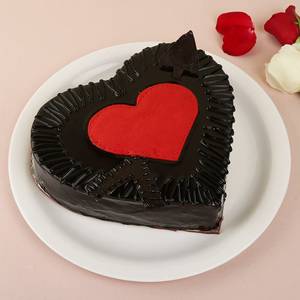 Chocolate Heart Shape Cake[ 1 Pound ]