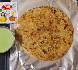 Tawa Gobhi Prantha with Chutney
