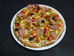 Chicken Supreme Pizza