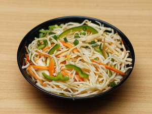 Veg Hakka Chowmein