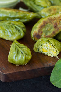 Spinach Cheese Corn Momos