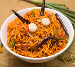 Veg Schezwan Noodles          