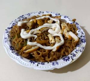 Chicken Cheese Wai Wai Noodles