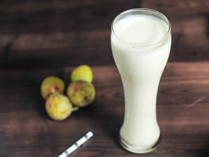 Fig Milkshake (750 ml)