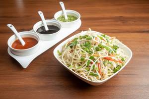 Veg Hakka Noodles