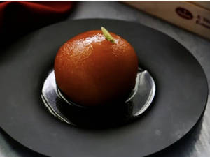 Gulab Jamoom