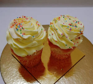 Mango Cup Cakes