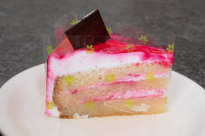 Strawberry Piece Cake