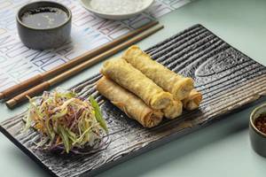 Veg Glass Noodles Spring Rolls [5pcs]