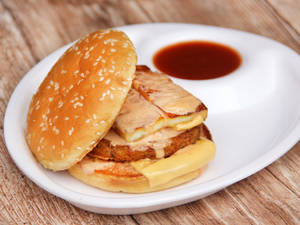 Fukrey Big Bite Burger (chefs Special)