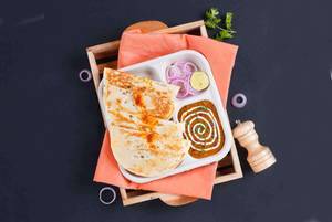 Dal Makhani & Bread Kulcha Lunchbox