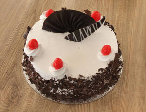Eggless Black Forest Cake
