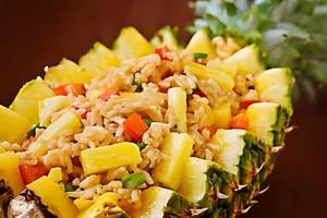 Fried Rice With Pineapple Veg