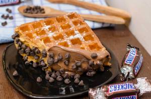 Snickers Suprise Waffle