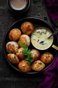 Guntha Ponganalu(12Pcs)+ 2Ponganam Dosa