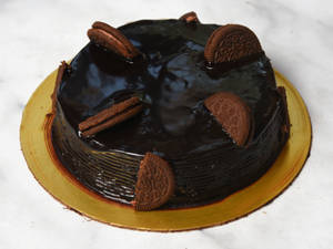 Chocolate Oreo Cake (1/2 kg)