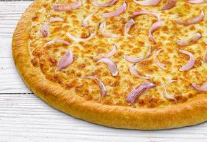Cheese and Onion Pizza