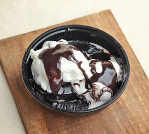 Brownie with Ice Cream Chocolate