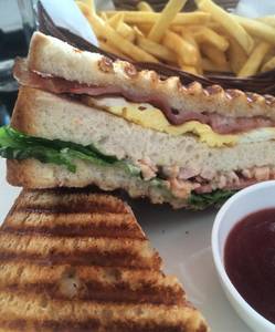 Lets Go Clubbing (non-veg) Sandwich