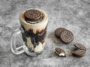 Oreo Milk Shake 