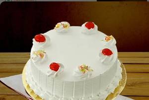 Premium Vanilla Cake