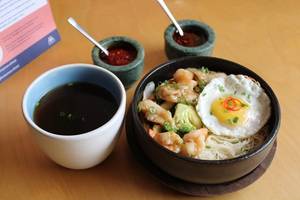 Meal In A Bowl Seafood ( Prawn & Fish)