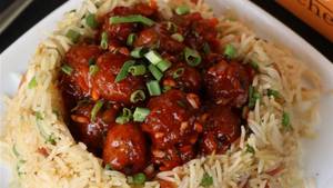Rice With  Manchurian Gravy 
