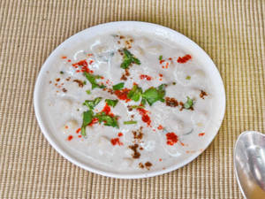 Boondi Raita