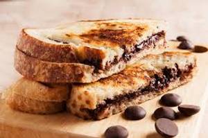 Chocolate bread toast