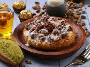 Classic Ferrero Rocher Kunafa