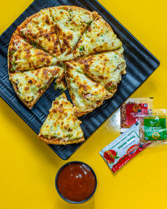 Cheese Chilly Pizza