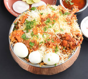 Chicken Dum Biryani Family Pack (4 Pcs)