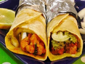 Single Egg Chicken Roll