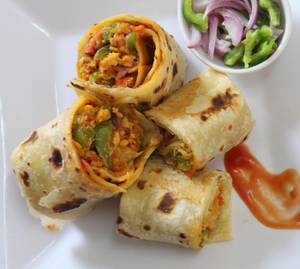 Egg Bhurji Roll