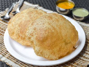 Poori (2 Pcs)