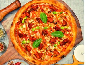 Chiken Sheekh Kebab Pizza