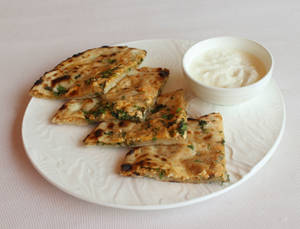 Tandoori Paneer Paratha