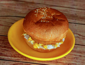 Mix Veg Chatpata Burger