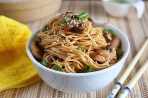 Flix Mushroom Noodles [450ml Pack]