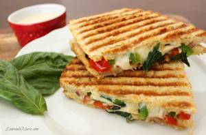 Sooo cheezy Sandwich (Triple bread with double cheese)