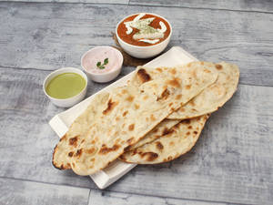 Shahjahani Naan With Shahi Paneer