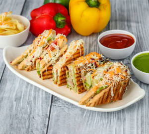 Grilled Vegetable Sandwich With Cheese