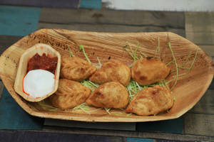 Chicken Fried Momos [8 Pieces]