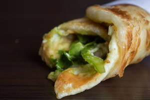 Single Chicken Malai Tikka Roll