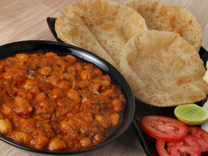 Chole Puri