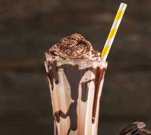 Oreo Milk Shake