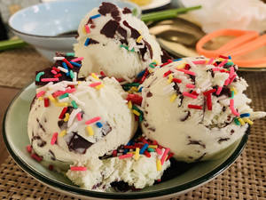 Amul Ice Cream  ==>