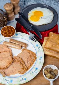 The English Breakfast Platter