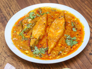 Baby Whole Pomfret Achar