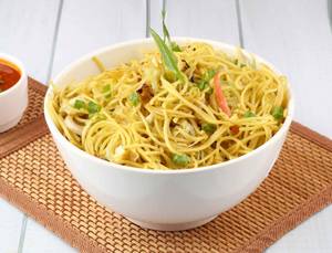 Veg Hakka Noodles